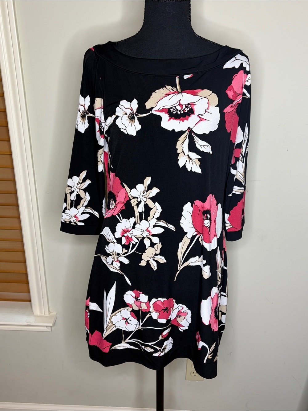 WHBM Black Floral Shift Dress with Pink & Cream Blooms Medium